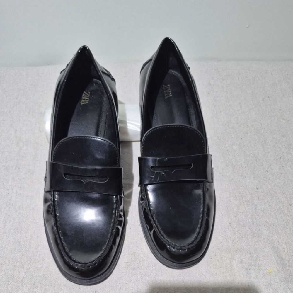 Zara Black Loafers